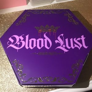 Blood lust Pallet